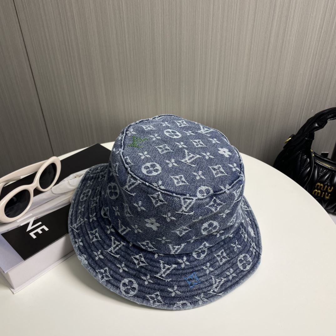 Louis Vuitton Caps